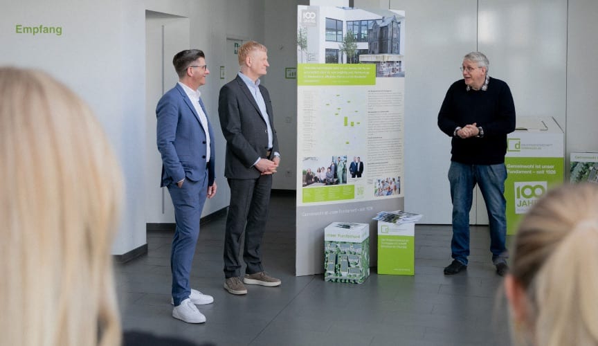 Die Ausstellung gallery