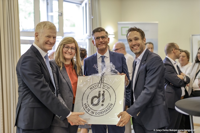 Martin Klemmer, Viktoria Miller, Christian van Kan und MichaelBison